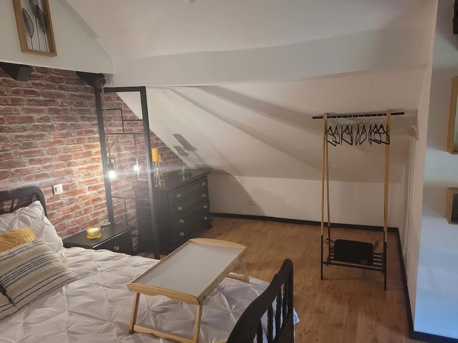 Petite Maison Cosy En Duplex Eguelshardt Esterno foto