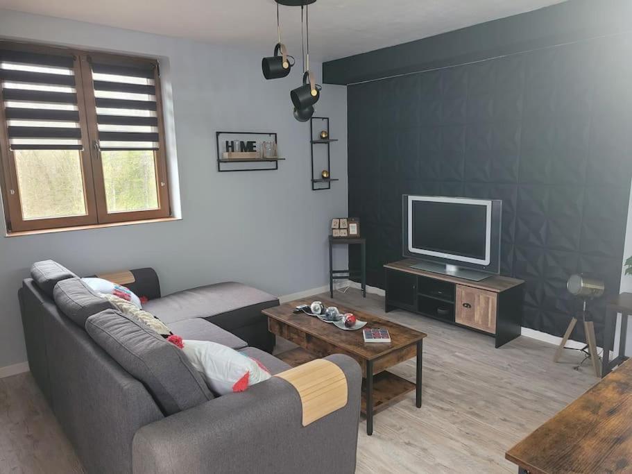 Petite Maison Cosy En Duplex Eguelshardt Esterno foto