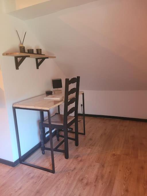 Petite Maison Cosy En Duplex Eguelshardt Esterno foto